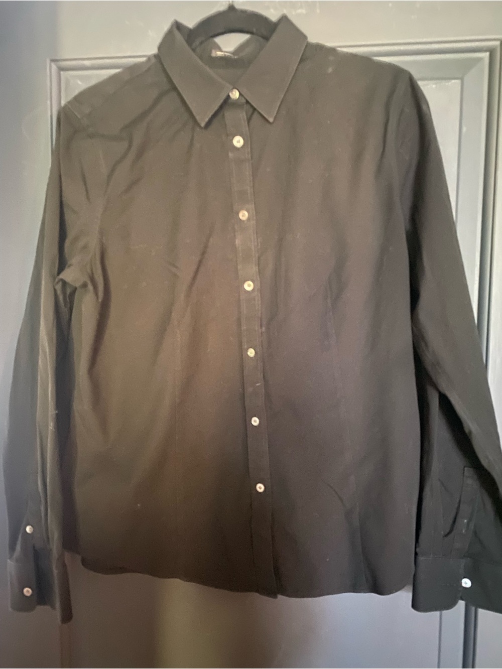 Talbots Black Women’s Button-Down Dress Shirt
